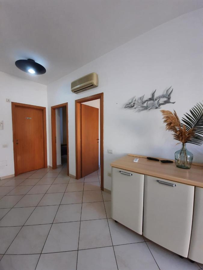 Hotel Villa Del Mare Solanas Solanas  Eksteriør billede