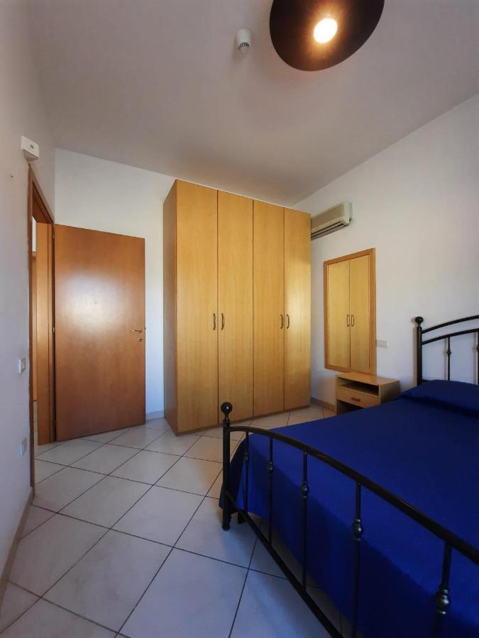 Hotel Villa Del Mare Solanas Solanas  Eksteriør billede